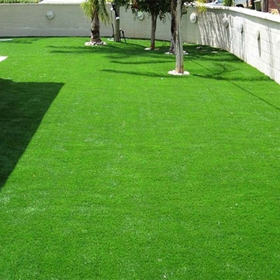 چمن مصنوعی هیبریدی با فیلامنت های متعدد مخلوط پارچه سبز 45mm 9500 Dtex مقاوم در برابر سایش