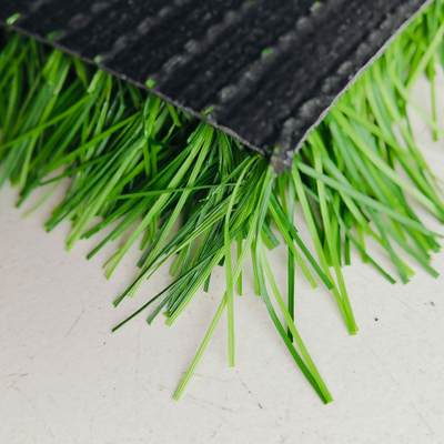 ضد آتش چند منظوره سبز مصنوعی علف کاذب 12000 Dtex 8820 تراکم مورد استفاده برای زمین های ورزشی در فضای باز