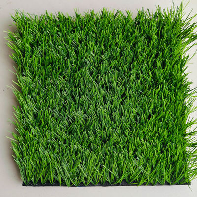 50mm ارتفاع انبار نگهداری کم مقاومت UV چمن مصنوعی برای زمین های فوتبال استاندارد