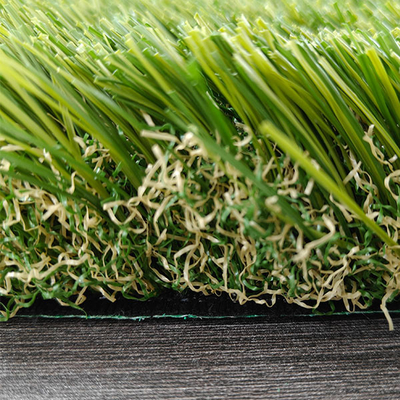 چمن مصنوعی با چگالی بالا برای استخر شنا یا بالکن های حیاط با مقاومت UV عالی