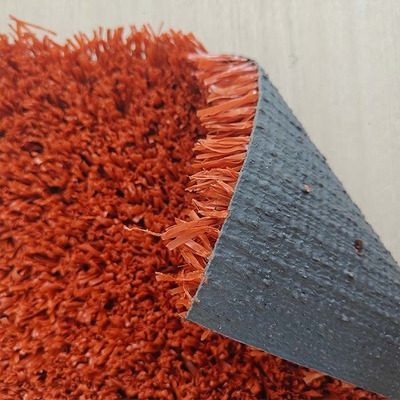 چمن مصنوعی تنیس قرمز 6300 Dtex 25mm Mesh Grass Multi Functional Low Maintenance