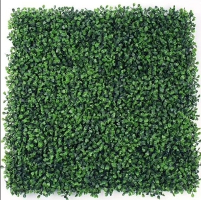 50 سانتی متر*50 سانتی متر اندازه چمن مصنوعی دیوار مقاوم در برابر اشعه UV دوامدار جذابیت زیبایی طولانی مدت