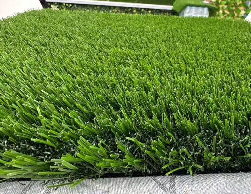 چمن مصنوعی 36 میلی متر ارتفاع چمن تراکم بالا استاندارد فیفا بدون پر کردن برای زمین های ورزشی