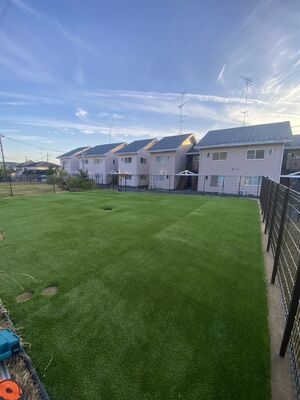 22mm Pile Height Woven Turf with High Permeability for Pet-Friendly Synthetic Grass