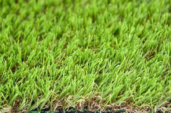 چمن مصنوعی با ارتفاع 40 میلی متر برای نگهداری روزانه و عملکرد در تمام آب و هوا در باغ ها و حیاط ها